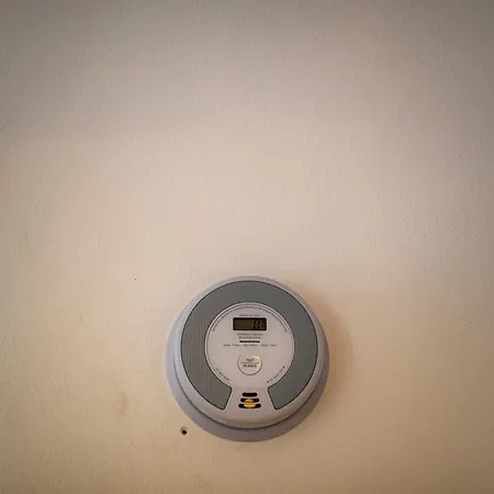Piazza Unita, Casa Luminosa Con Balcone With Ac 트리에스테