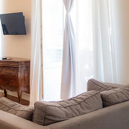 Piazza Unita, Casa Luminosa Con Balcone With Ac 아파트 *